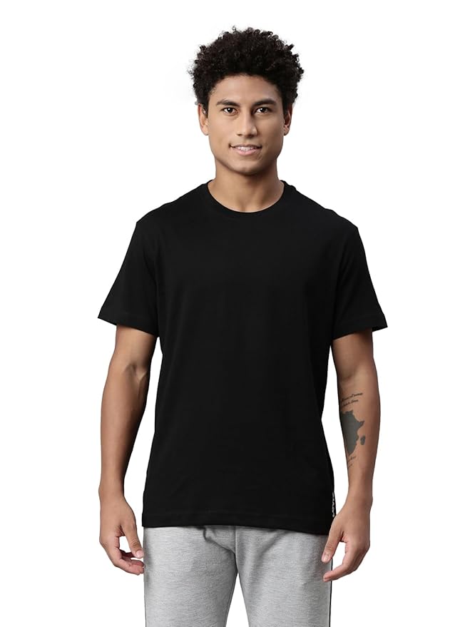 Levi's Men T-Shirt